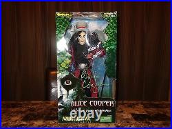 Alice Cooper Rare Authentic SIGNED Limited 18 Action Figure Toy Art Asylum COA