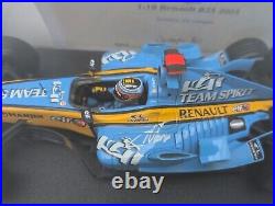 Hot Wheels Racing Renault R25 Fernando Alonso 118 SIGNED WithCOA Limited Edition